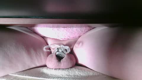 Snapshot of littleclitty247 chatting on 11-07-25, 05:35 Littlleclitty247 online show from 11-07-25, 05:35