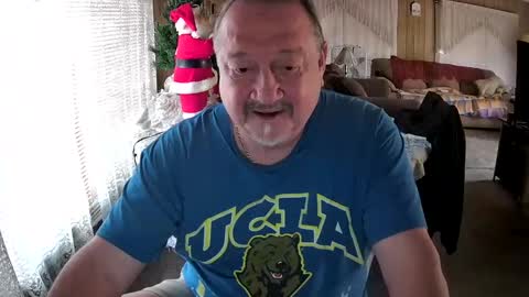 Littled83057 online show from 12-23-24, 07:41