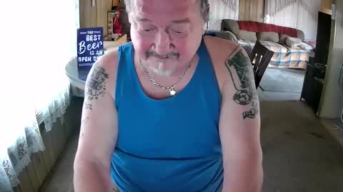 Littled83057 online show from 02-01-25, 09:51