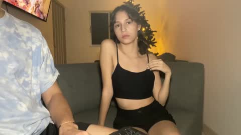 Snapshot of littlemegancouple chatting on 12-30-24, 07:37 the mengan show online show from 12-30-24, 07:37