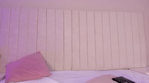 im olivia IG littleolivia01 online show from 01-30-25, 07:04