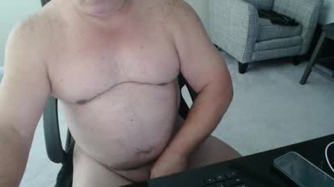 Snapshot of littleone1111765968 chatting on 12-25-24, 05:05 littleone1111765968 online show from 12-25-24, 05:05