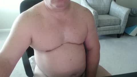 Snapshot of littleone1111765968 chatting on 10-29-25, 09:05 littleone1111765968 online show from 10-29-25, 09:05