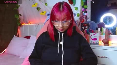 Ruby Rouse online show from 10-16-25, 06:47