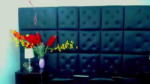 littletommy01 online show from 02-20-25, 10:16