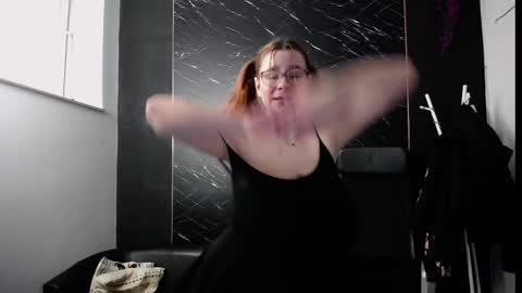 Viki online show from 02-14-25, 08:21