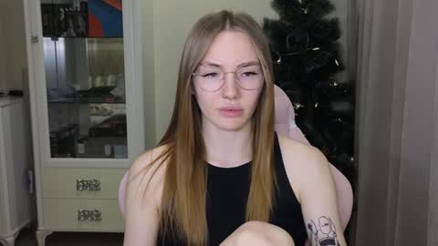 Eliana online show from 12-17-24, 02:11