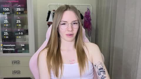 Eliana online show from 02-11-25, 03:40