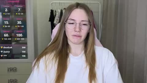 Eliana online show from 03-07-25, 02:23