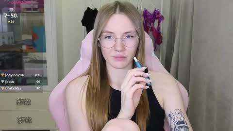 Eliana online show from 03-08-25, 03:13