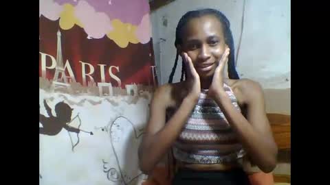 Snapshot of littleyanah chatting on 10-01-25, 05:02 yanah online show from 10-01-25, 05:02
