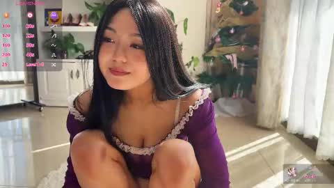 Snapshot of liunana chatting on 12-15-25, 04:50 nana online show from 12-15-25, 04:50