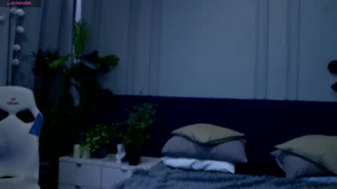 Liv 3 online show from 01-24-25, 01:14