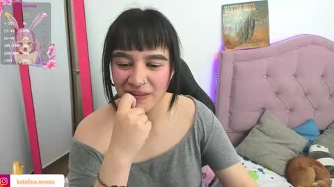 Snapshot of liv_rosse chatting on 02-05-25, 12:53 Katalina Novoa. online show from 02-05-25, 12:53