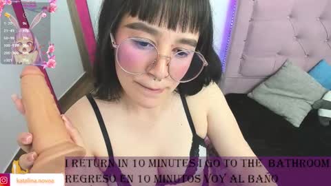 Snapshot of liv_rosse chatting on 02-10-25, 03:57 Katalina Novoa. online show from 02-10-25, 03:57