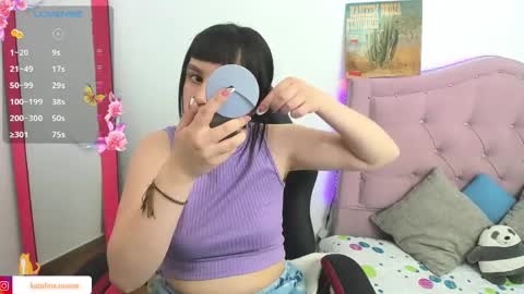 Snapshot of liv_rosse chatting on 02-24-25, 10:47 Katalina Novoa. online show from 02-24-25, 10:47