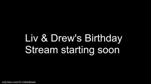 Snapshot of livanddrew chatting on 11-12-25, 12:22 Liv and Drew online show from 11-12-25, 12:22