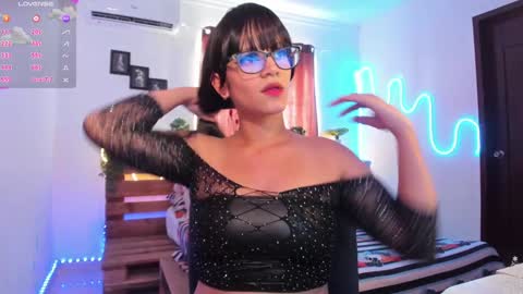 Snapshot of livfabi_ chatting on 12-31-24, 04:57 Livfabi online show from 12-31-24, 04:57