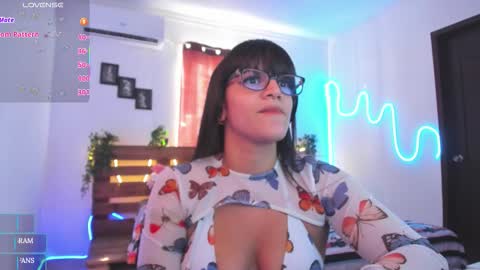 Snapshot of livfabi_ chatting on 11-18-25, 06:01 Livfabi online show from 11-18-25, 06:01