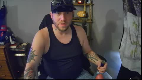 livingpuddle online show from 11-17-25, 03:07