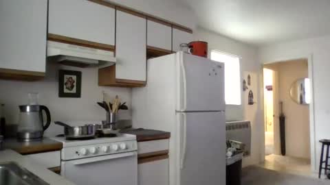 Liv Mirage online show from 02-01-25, 06:51