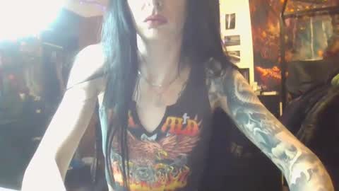 Liv Mirage online show from 02-25-25, 04:24