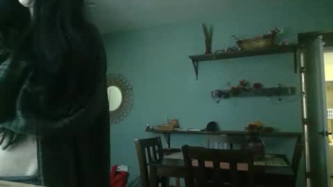 Liv Mirage online show from 10-17-25, 04:20