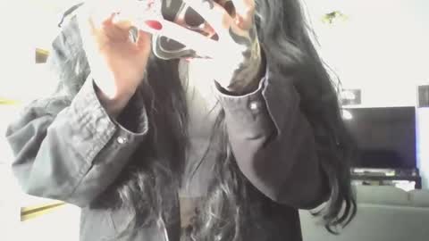 Liv Mirage online show from 11-08-25, 06:51