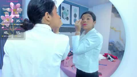 Lizeth online show from 12-18-25, 11:49