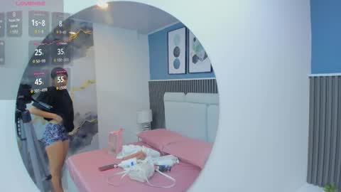 Lizeth online show from 12-22-25, 11:40