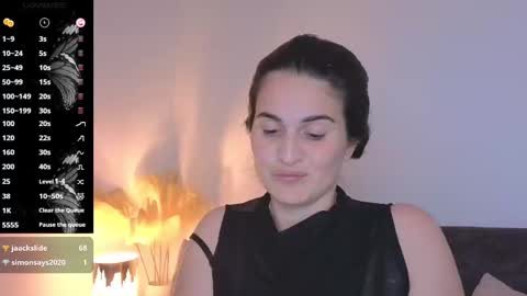 Snapshot of liz_devine chatting on 02-10-25, 09:25 liz online show from 02-10-25, 09:25