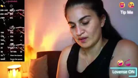 Snapshot of liz_devine chatting on 03-06-25, 09:20 liz online show from 03-06-25, 09:20