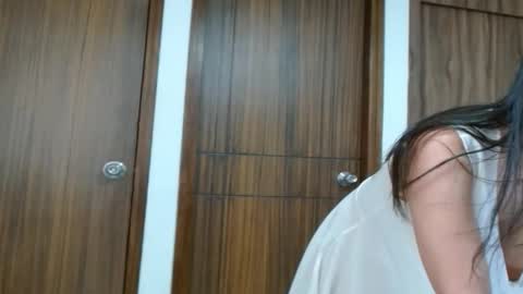 liz_fe online show from 03-06-26, 10:17