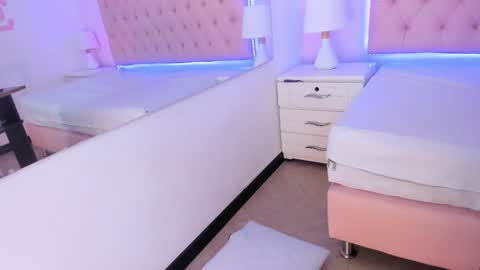 Liza online show from 01-09-25, 04:19