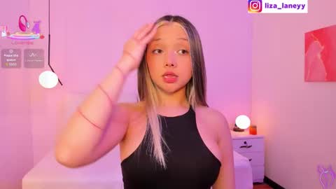 Liza online show from 03-17-26, 04:06