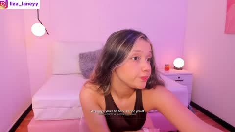 Snapshot of liza_bennet chatting on 04-25-26, 03:42 Liza online show from 04-25-26, 03:42