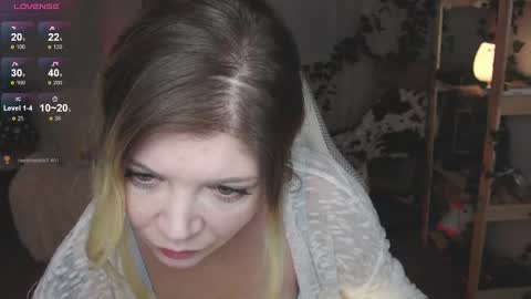 Snapshot of liza_wet chatting on 12-02-24, 05:26 Liza Wet online show from 12-02-24, 05:26