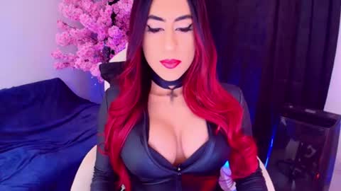 Snapshot of lizagothdoll chatting on 06-26-26, 03:44 Liza Goth online show from 06-26-26, 03:44