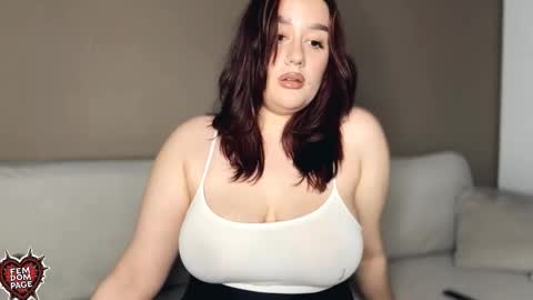 lizamartina online show from 02-25-26, 01:54