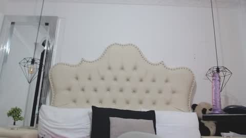 Snapshot of lizandjuan chatting on 01-24-25, 10:08 lizANDjuan online show from 01-24-25, 10:08