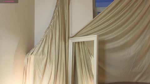 Hello there im Amelia Im new here Lets have fun online show from 02-14-25, 03:11