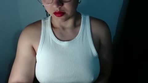Snapshot of lizbodu chatting on 10-09-25, 11:03 Lizze Bodu 3 online show from 10-09-25, 11:03