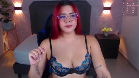 LIZETH online show from 02-18-26, 12:34