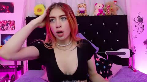 Snapshot of lizz_bela1 chatting on 01-05-26, 10:46 Lizz online show from 01-05-26, 10:46