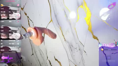 Snapshot of lizz_tender chatting on 02-27-26, 01:00 Lizz online show from 02-27-26, 01:00