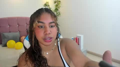 Snapshot of lizzie_williamss chatting on 06-26-26, 04:17 lizzie_williamss online show from 06-26-26, 04:17