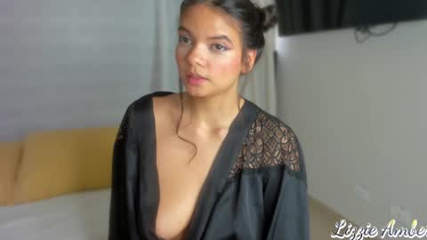 lizzieamber online show from 01-14-25, 11:31