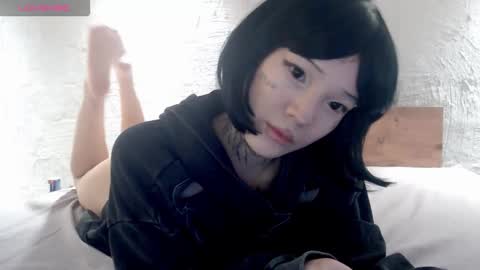 Snapshot of lizzielight chatting on 11-03-25, 05:47 LizzieLight online show from 11-03-25, 05:47