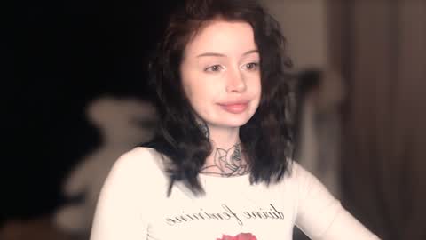 Snapshot of lizziesweety chatting on 01-06-25, 10:47 liza liza liza online show from 01-06-25, 10:47