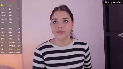Snapshot of lizzywindsor chatting on 02-13-26, 12:34 lizzywindsor online show from 02-13-26, 12:34